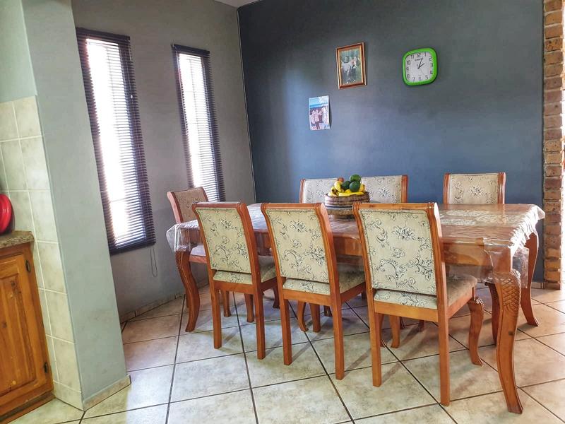 4 Bedroom Property for Sale in Miederpark North West